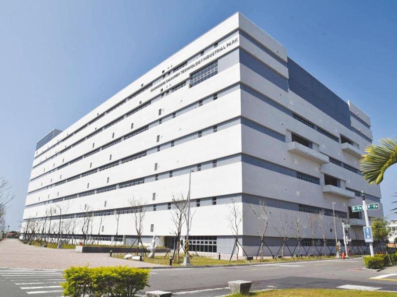 【高雄晶傑達】前瞻創新大樓裝修工程